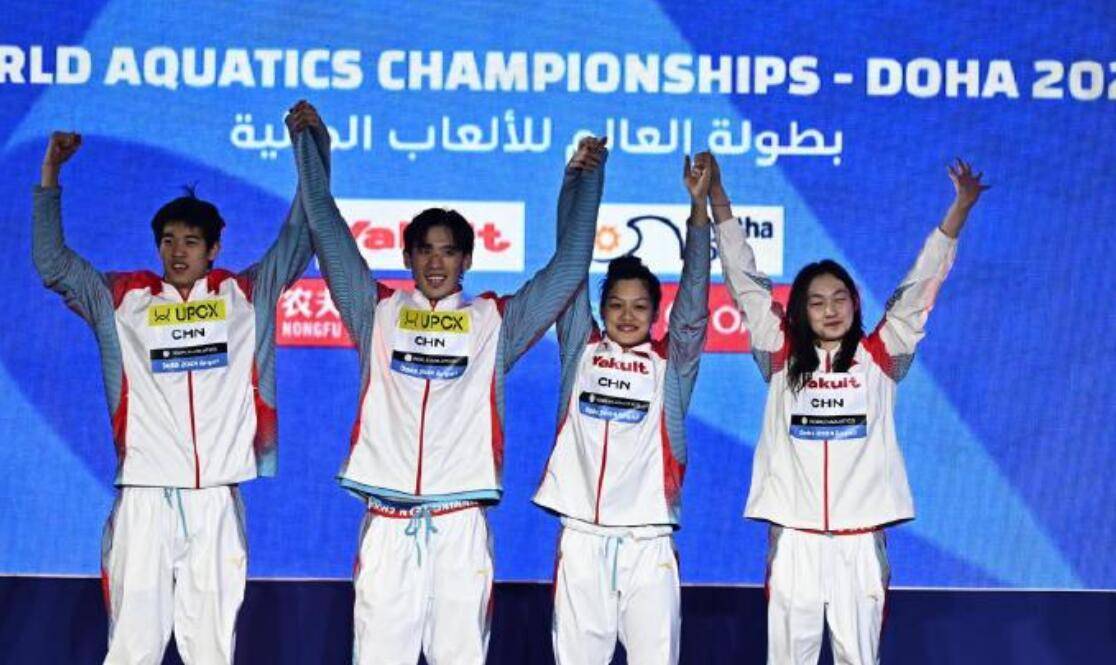 原创             1届世锦赛，中国游泳诞生10位新冠军+4金王+3金王！统治力追跳水