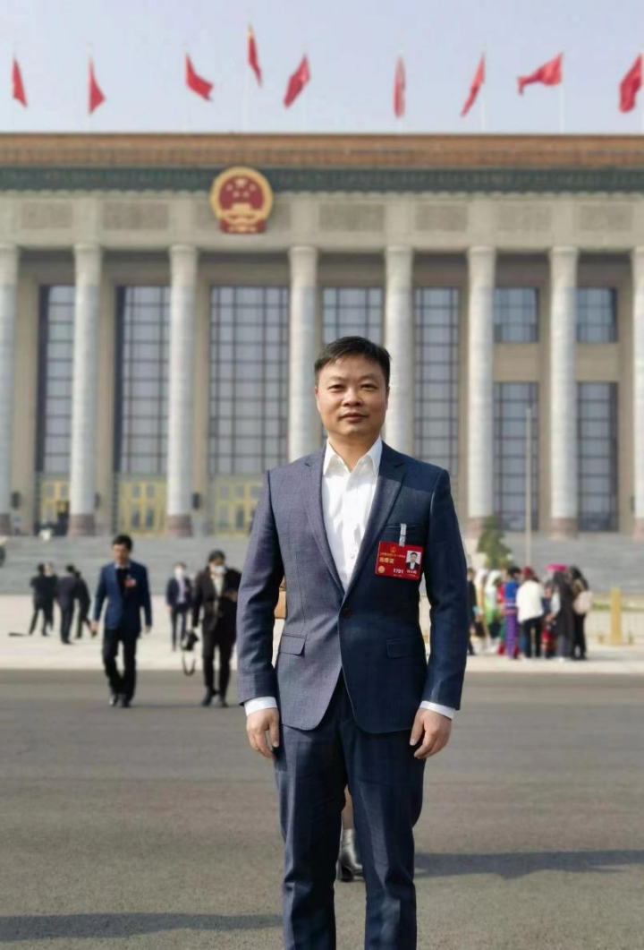 汽车行业的表委员最关IM电竞心什么?(图8) 汽车行业的表委员最关IM电竞心什么?(图8)