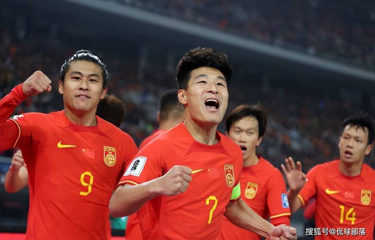 世预赛3小组乱了！越南+印度爆冷，鱼腩逆袭，国足打平8分能出线