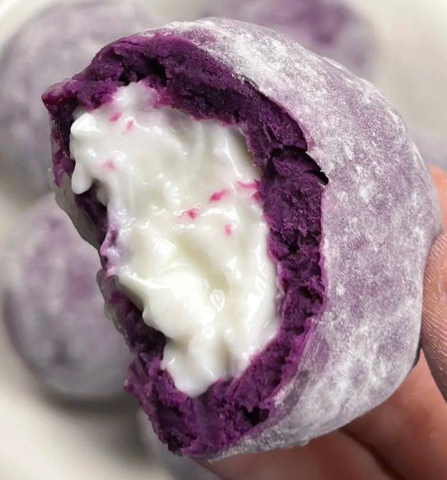 紫薯雪媚娘：细腻滑嫩，甜而不腻