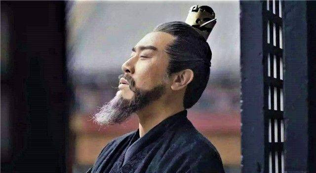 曹魏仅几代就迅速衰落，问题到底出在哪，是曹操不会选择继承人吗？