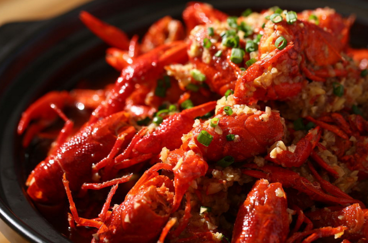 吃小龙虾过敏全身痒怎么办？吃小龙虾的注意事项有哪些？