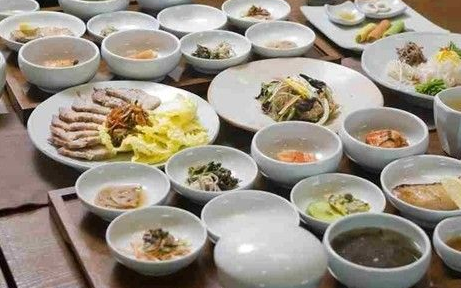 韩国人早餐“超豪华”？把滤镜摘了再一看，网友：白送也不想吃！