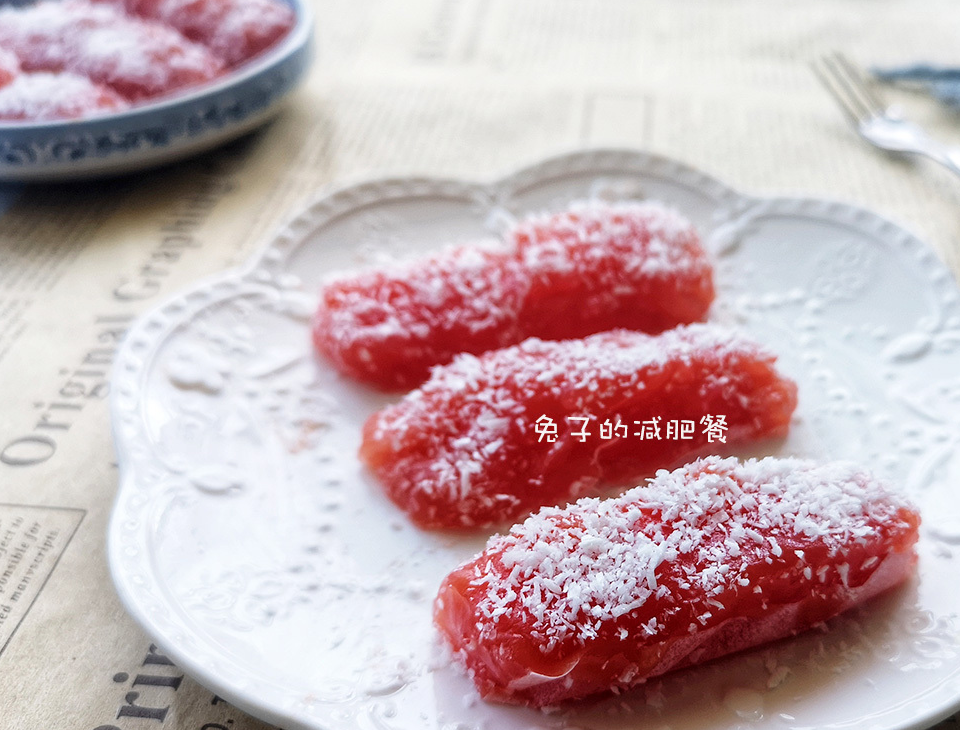 用西红柿做果冻，这方法简单，比买的健康，酸甜可口，孩子很爱吃