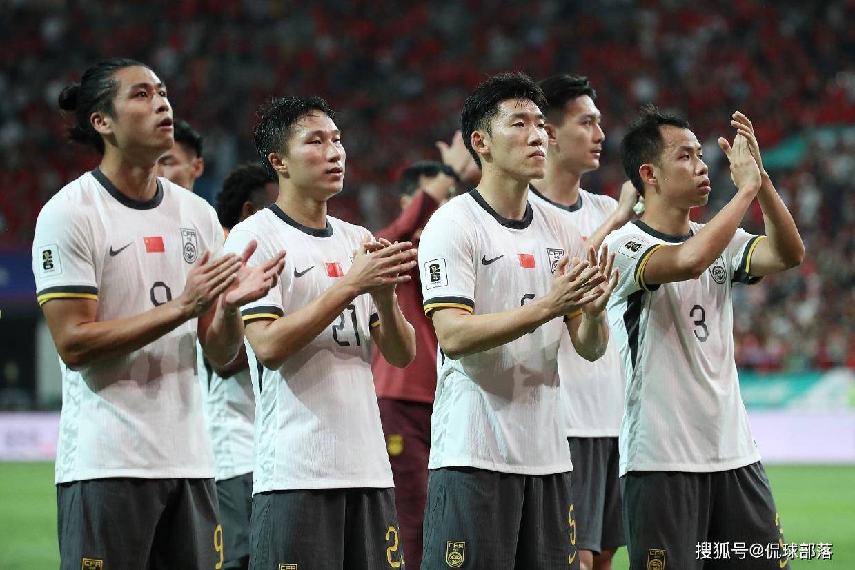 国足最差分组出炉！10轮5分垫底，日本球迷祈祷：不要抽到中国队