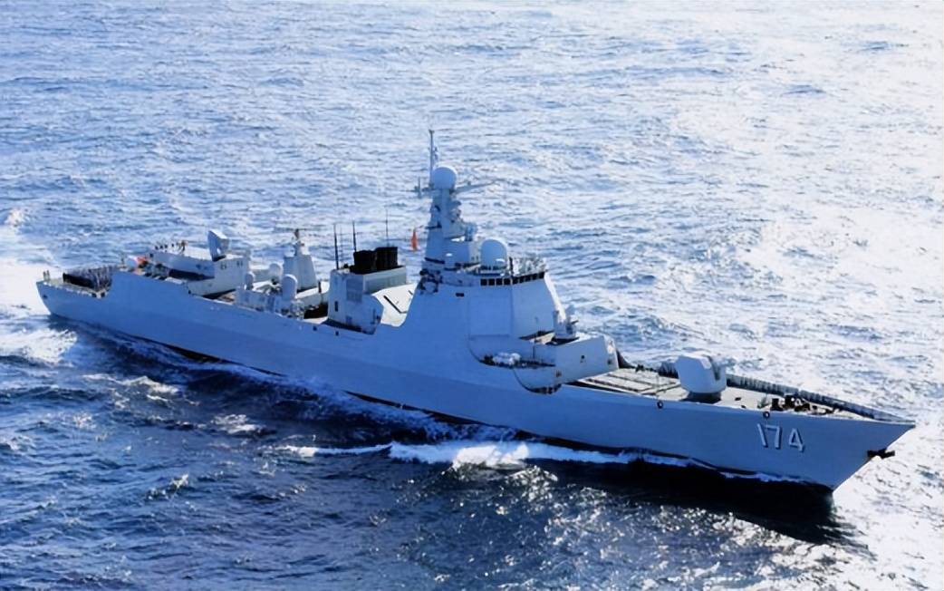 原创中国海警实力全球第一，还要海警版052D吗？实际有一短板需弥补