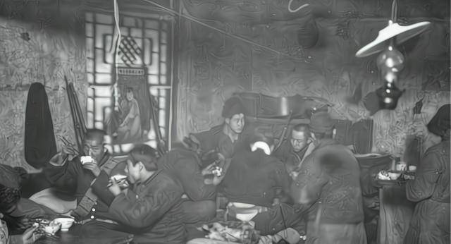 水匪杀害32位船民，密谋偷袭派出所；干警通过一坯布，擒获了匪首