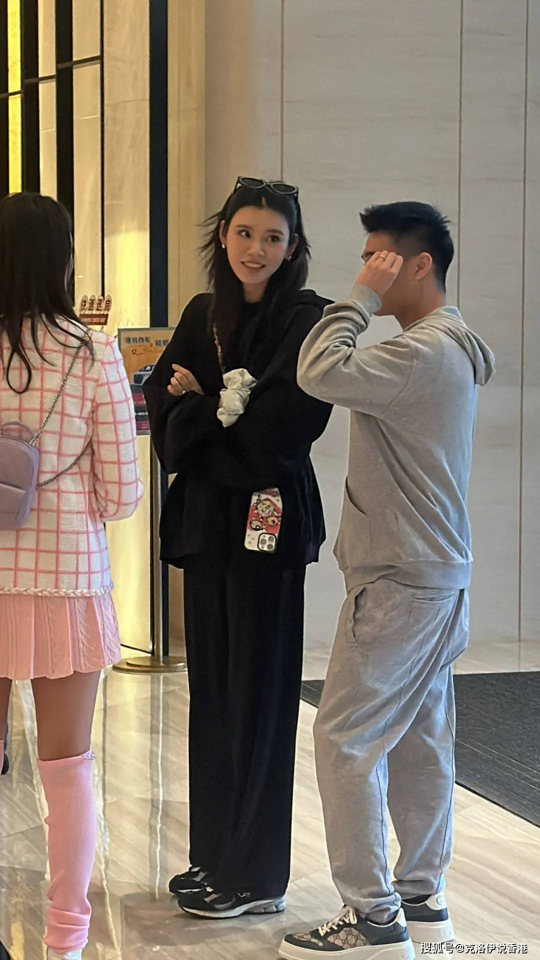 都是顶级富二代，何猷君和向佐有什么不同？