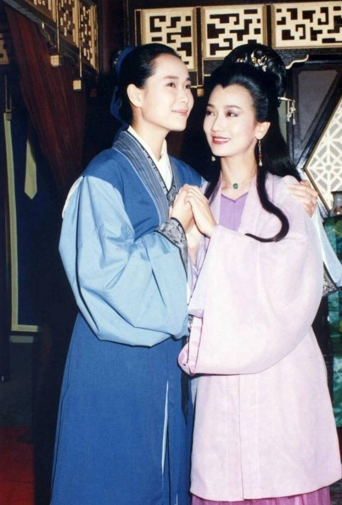 为什么《新白娘子传奇》非要找女人演许仙？30年后，才懂导演用意