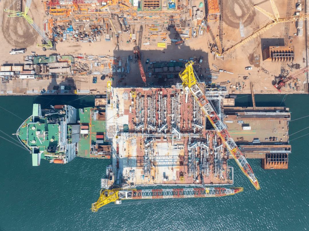 中智伟业资讯 | 我国建造的最大国际海洋油气平台完工交付