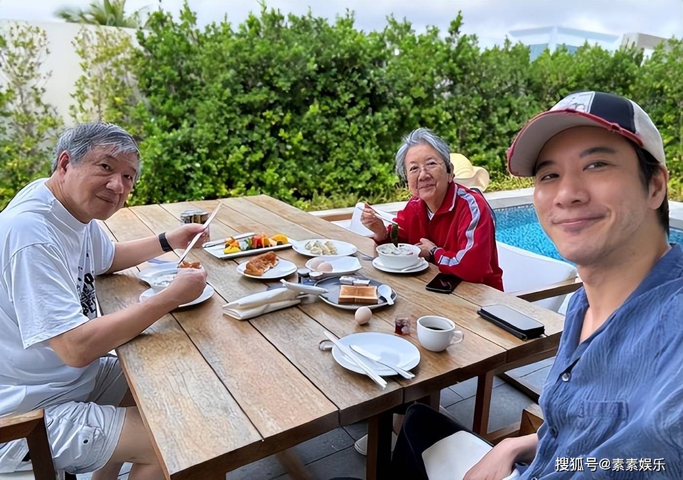 原创王力宏的三个孩子长大了，李靓蕾带着他们在台北做幸福妈妈