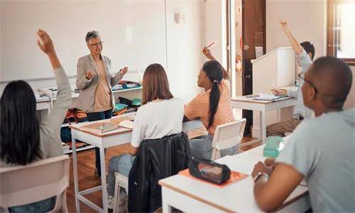 乐鱼体育- 乐鱼体育官网- APP世界杯指定平台去新西兰留学一年需要多少钱？留学生家庭必备指南！