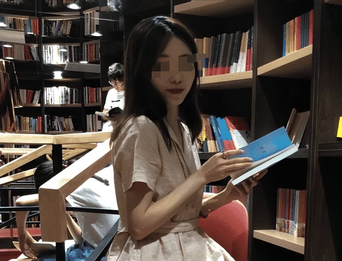 大瓜！网传女老师出轨自己学生被老公自曝，校方：正在了解情况