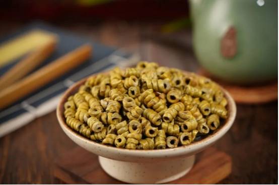 霍山石斛十大功效，守护全家健康：必备的十大理由