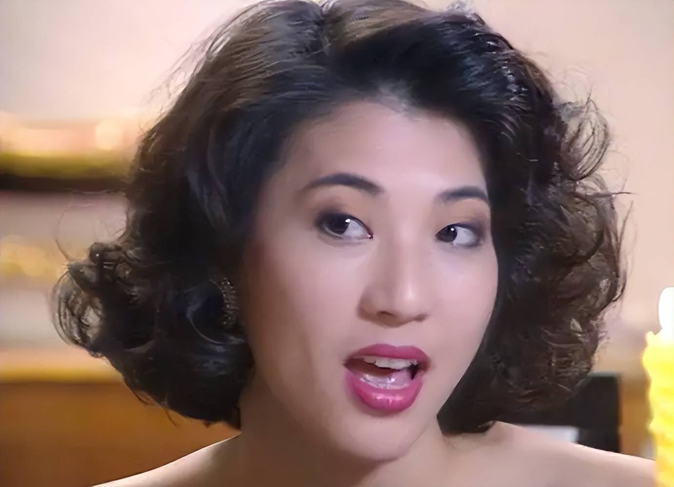 香港r级大尺度电影《烹夫》：揭秘90年代香港犯罪片中的情欲与复仇，你看过吗？