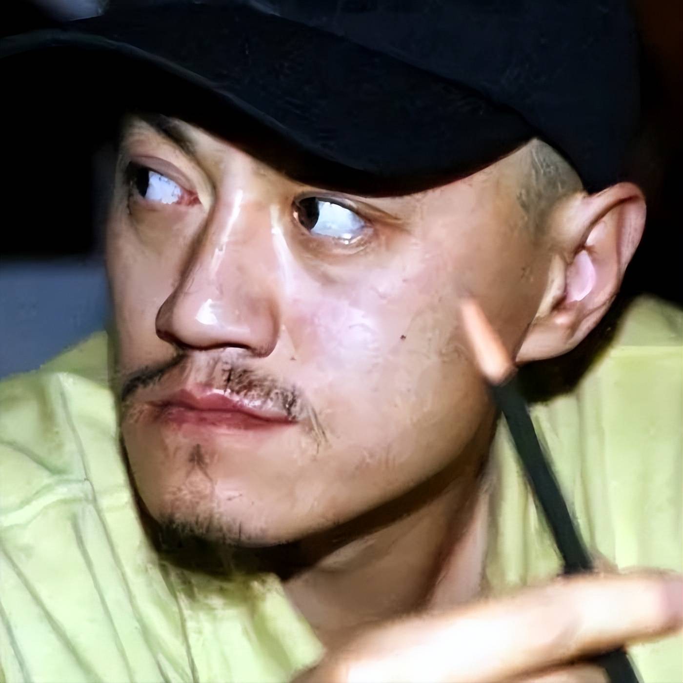 北大才子雪村:39岁离婚第二天再婚,狂妄傲慢的他,如今过的怎样