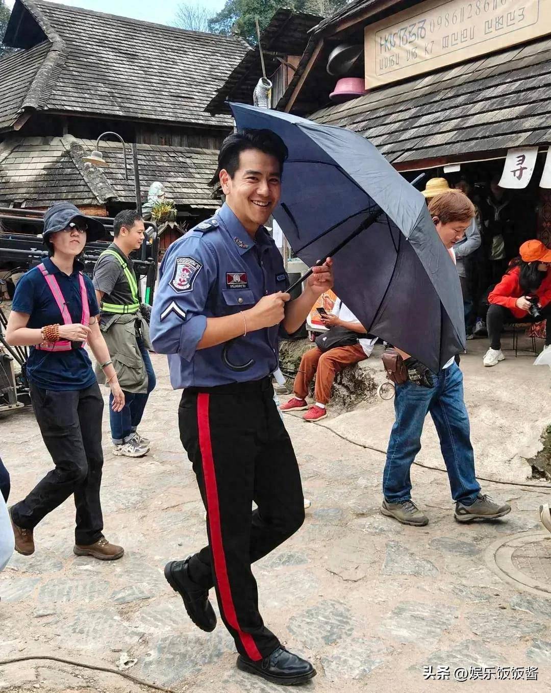 彭于晏谢霆锋陈冠希偶遇图对比，这就是自律和放纵的区别吧！