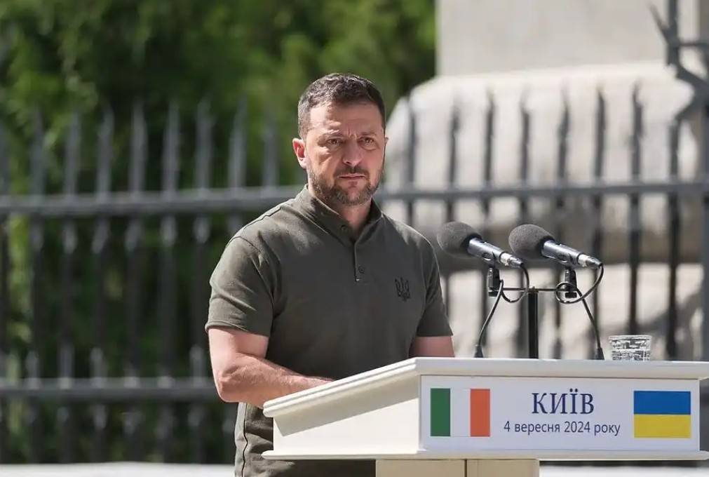 俄军占领库拉霍沃！乌克兰损失惨重，泽连斯基急求停火，特朗普能否兑现承诺？