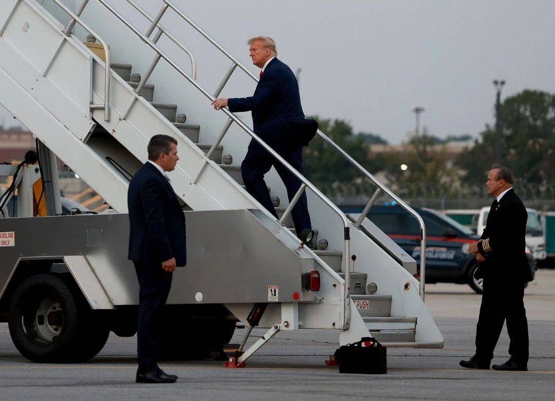 上任倒计时,特朗普就职典礼名单曝光,敏感时刻,中外长提前结束行程 上任倒计时,特朗普就职典礼名单曝光,敏感时刻,中外长提前结束行程