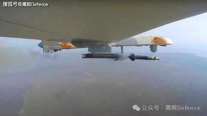 乌军无人机击毁66%俄军装备？外带破片套专用弹药让人头皮发麻(图2)