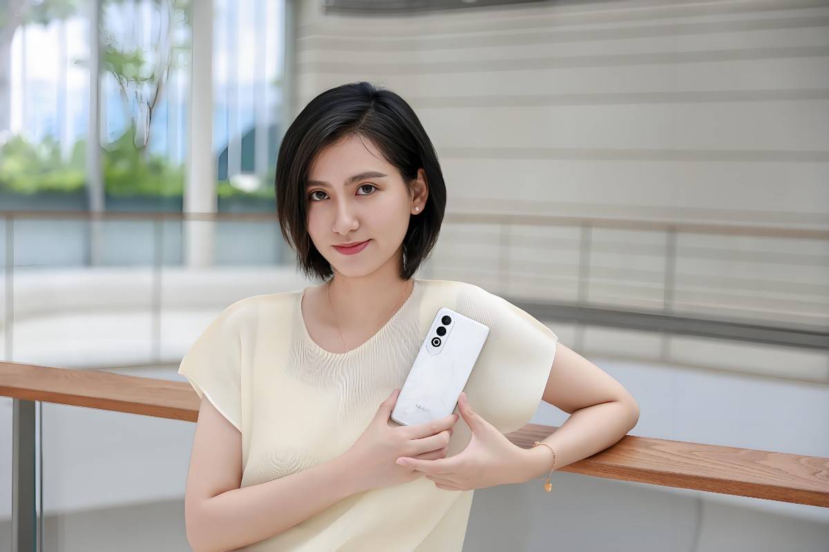 开云体育平台千元机够用就行6400mAh+120Hz+骁龙7Gen3OPPO卖到1244元(图4)