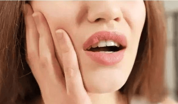 舌头痛应该挂什么科？口博仕医学研究院治疗费用高吗？