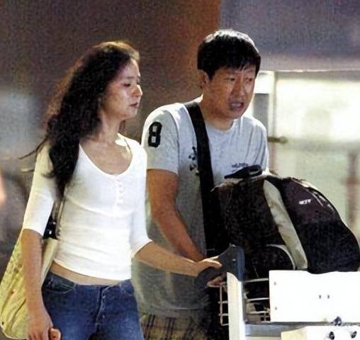 星空体育官网张国强：因穷被前妻嫌弃分开后狂追郭京飞前女友现在苦尽甘来(图10)