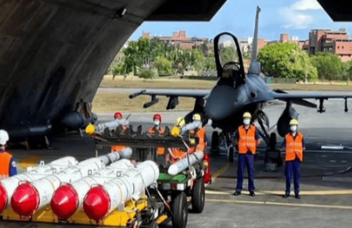 马英九“真面目”暴露，大陆仅用5个字，明确了台湾最终的结局