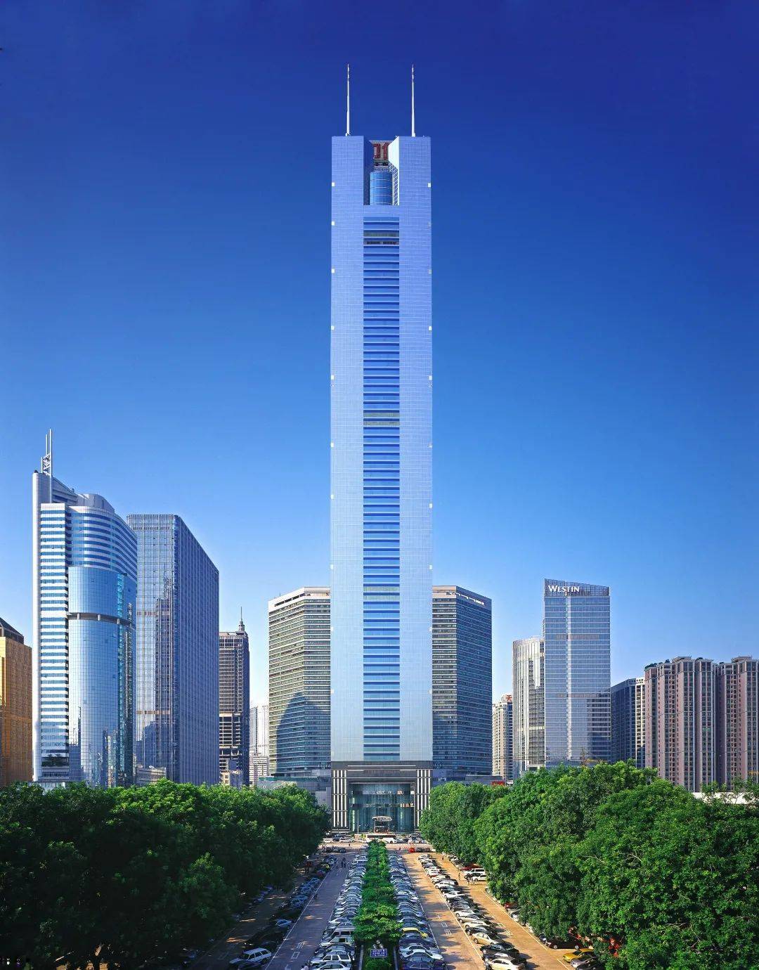 【中信广场】广州写字楼合适各类大中小型企业地铁方便办公舒适商业氛围好重点推荐