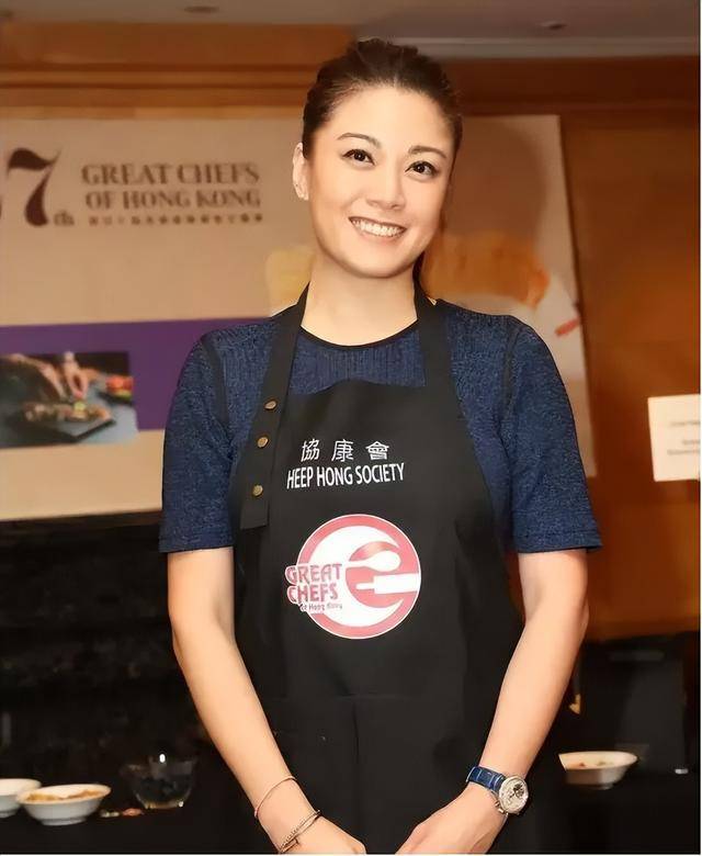 不少网友开始重新审视廖碧儿，觉得她是一位聪慧的女性，曾经对她的负面