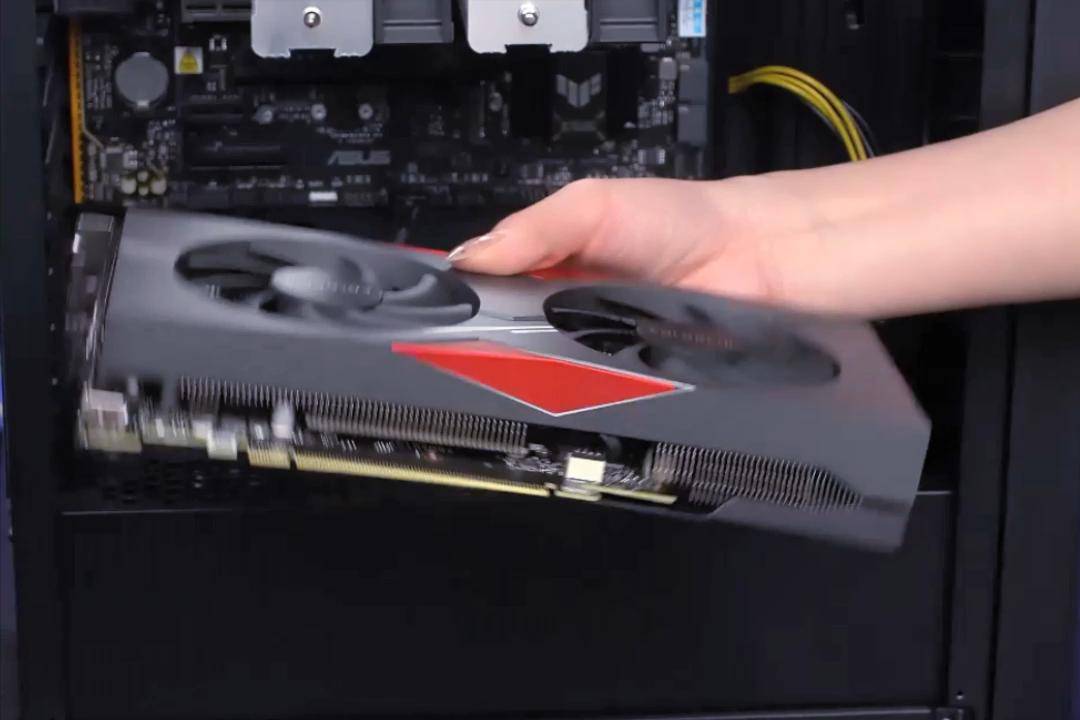 显卡竖装，究竟好不好？显卡延长线选pcie3.0还是pcie4.0？