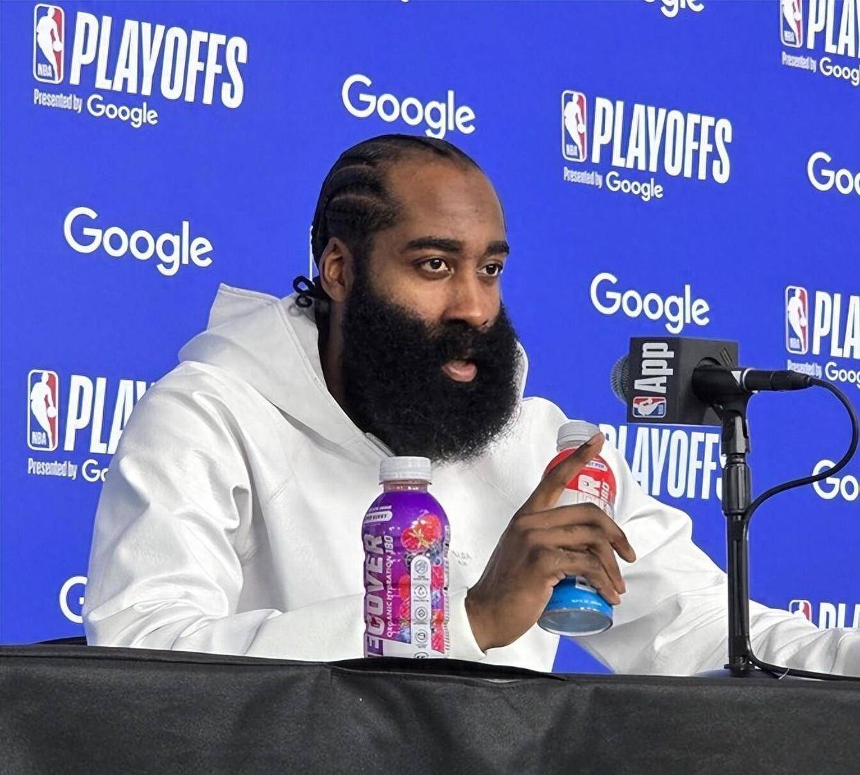 nba动态！26号凌晨传来快船队哈登、小卡、鲍威尔、泰伦卢的消息