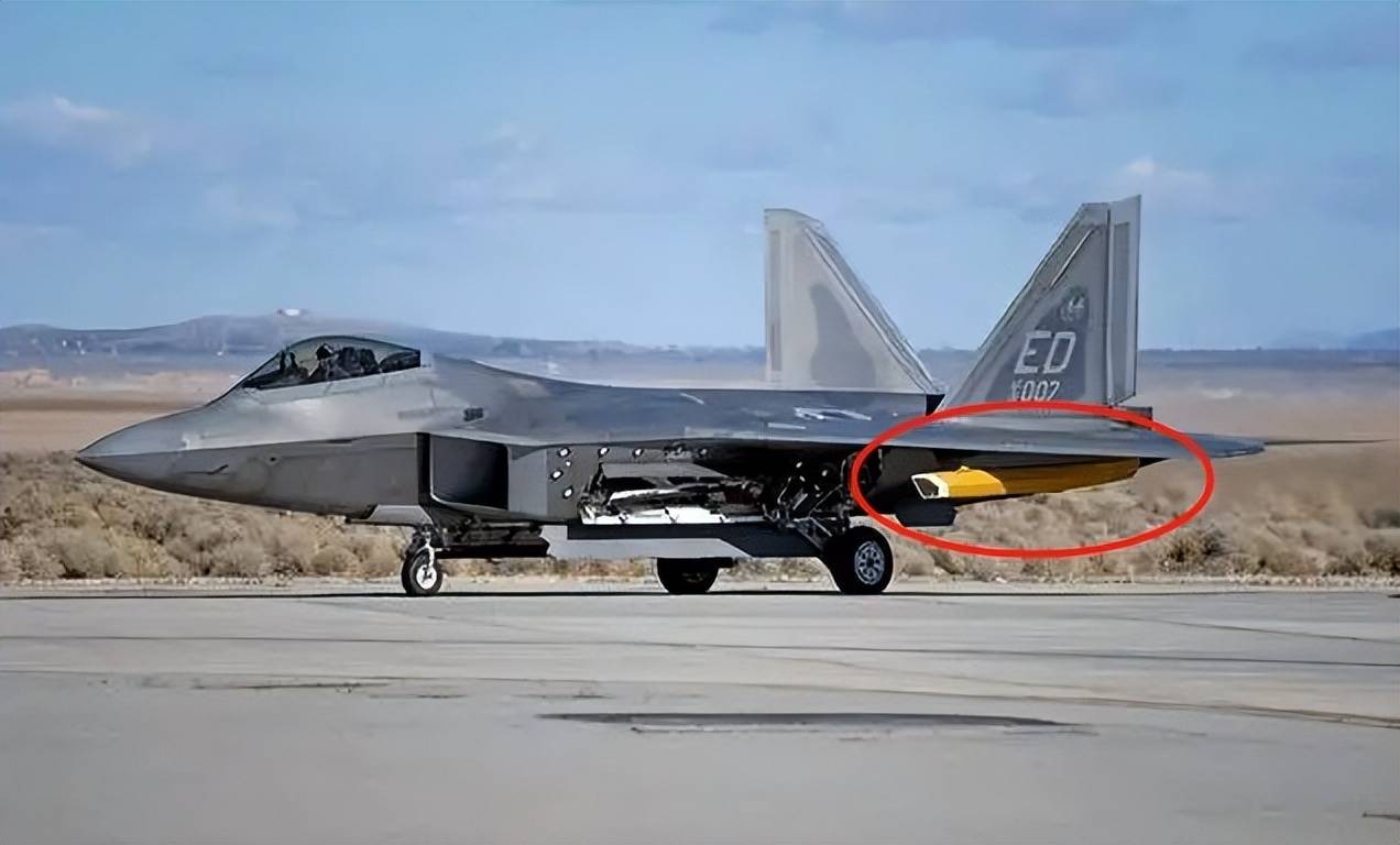 面临中国六代机混合双打，F-47影子都没有，美军不得不折腾起F-22