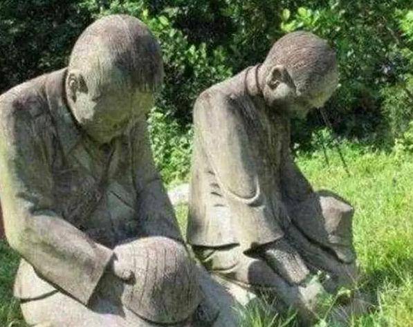 PG电子网址跪在云南的4个日本兵雕像日方要求拆除我方：满足3个条件(图5)