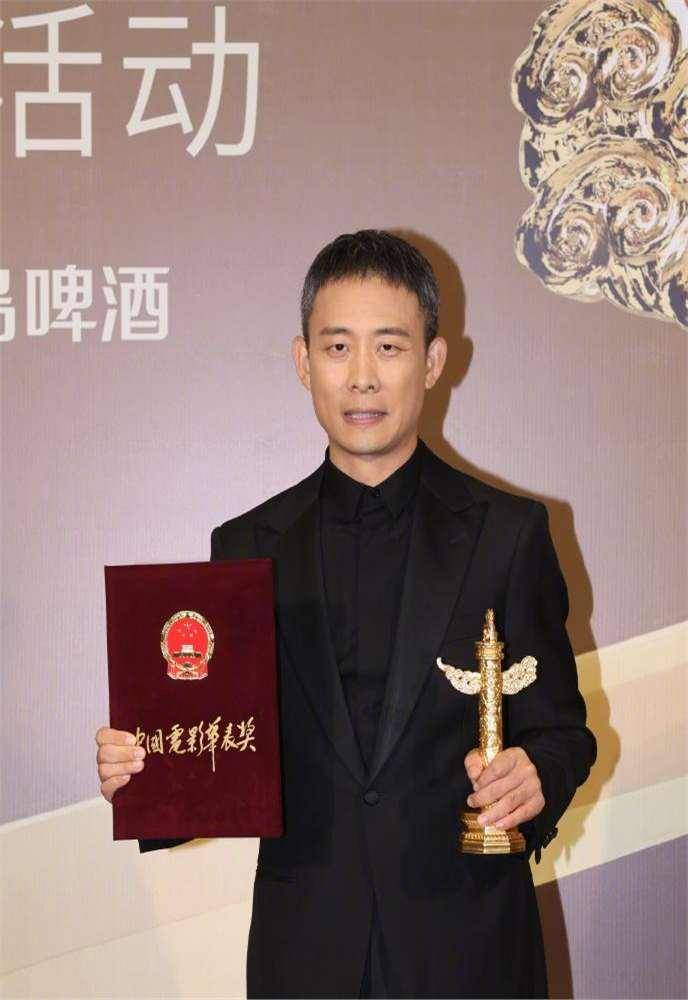 张译拿到影帝后！仅过了3分钟，做出息影决定，原因很现实