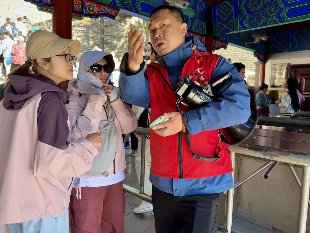 延庆八达岭长城上的“多彩”守护——