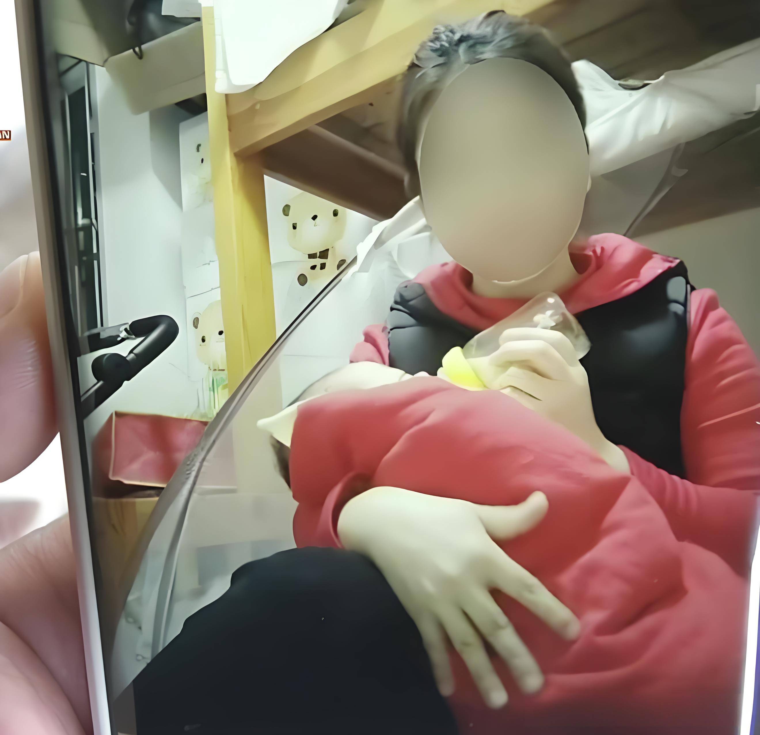 杭州一月嫂粗暴带娃遭解雇后反诉雇主要求支付24万余元服务费凤凰联盟入口(图1)