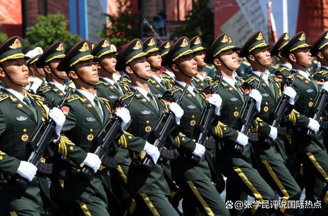 普京的邀请，金正恩答应了一半，红场阅兵这一趟，他还是不去的好