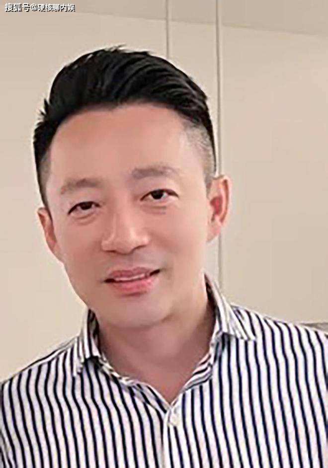 众星悼念大s这一夜，汪小菲官宣喜讯，和s妈聊天曝光被骂惨！