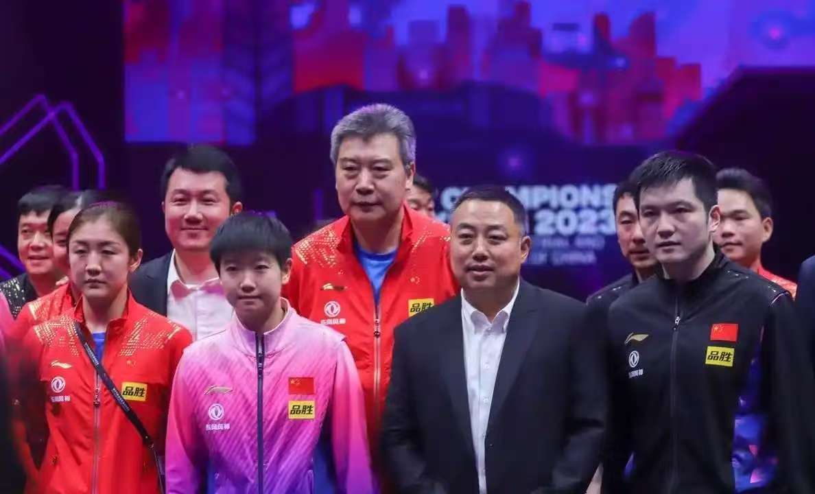 原创             迎得力帮手！奥运冠军助力王励勤，马琳成赢家，国乒掌门再出变数