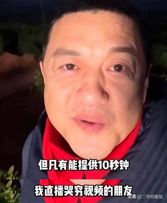 面容变老！54岁李亚鹏显“落魄”，与谢霆锋差距愈加明显