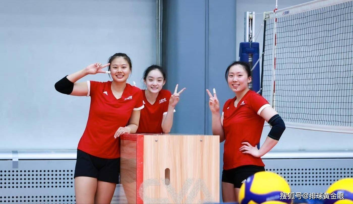 原创             女排首发呼之欲出！4名老将是球队主体框架，众新星需要锦上添花