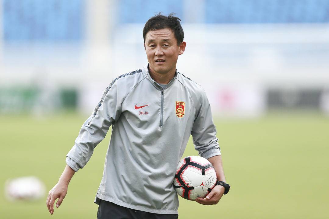 原创             中国男足队史最佳阵容