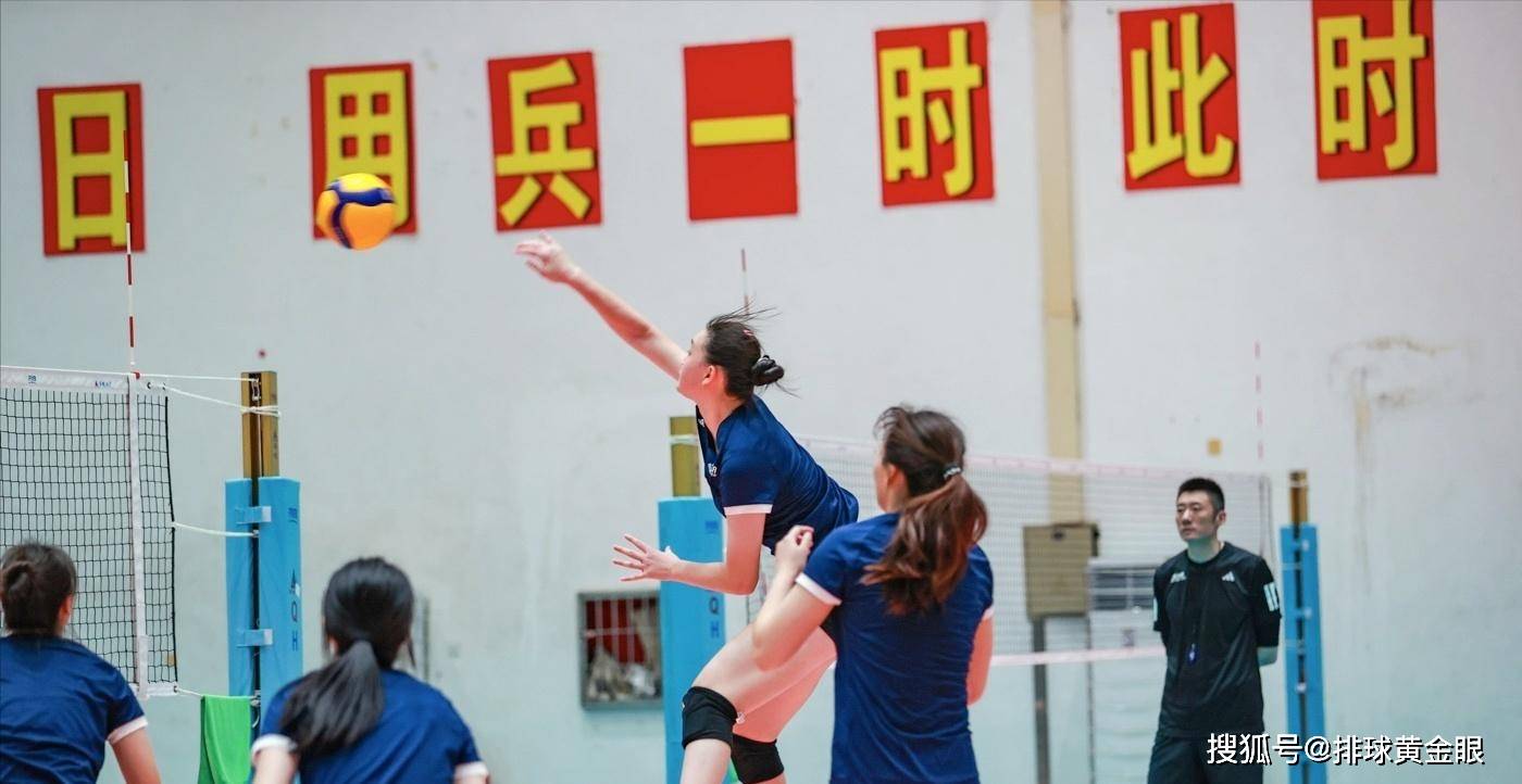 原创             新女排开始减员？杨舒茗王奥芊加盟U19，世少赛中国队名单出炉
