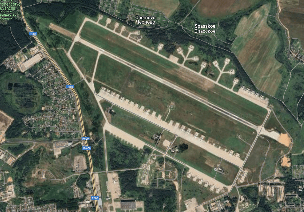 动：背景、策略及启示瓦力棋牌“蛛网”行(图1)