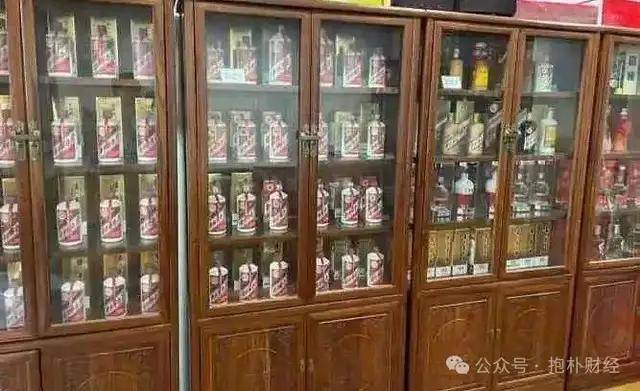 190万卖两个娃：茅台与泡泡玛特开打