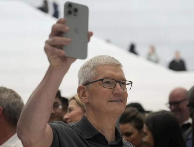 iPhone减产40%，苹果或要被小米超过，全球第二不保？