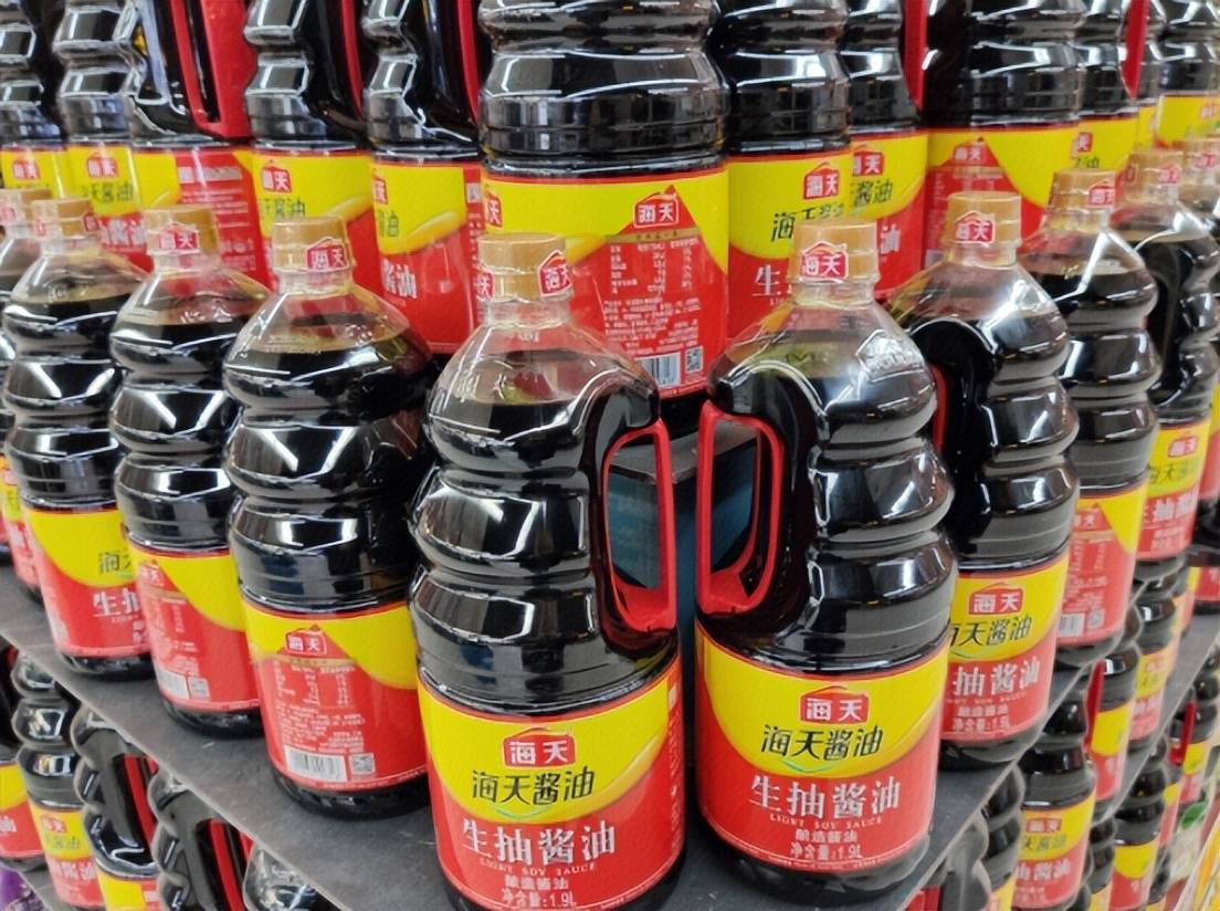 2100亿“酱油茅”盘中破发，却捧出4位百亿富豪
