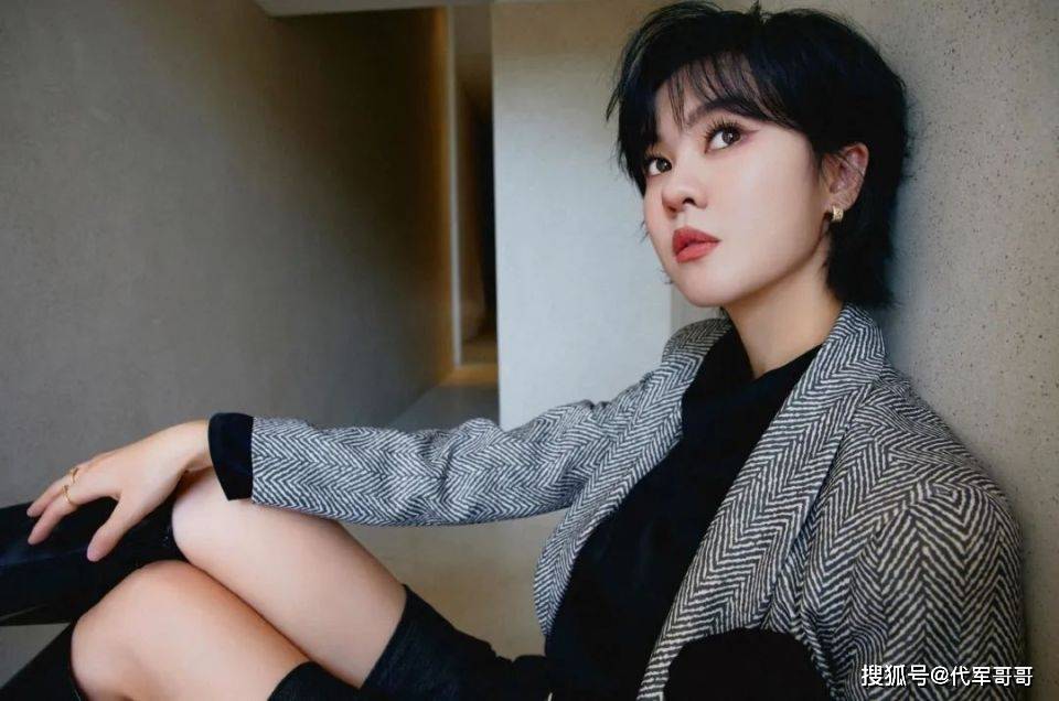 歌手郁可唯：曾自曝被坏人“骗财骗色”，如今41岁还是单身