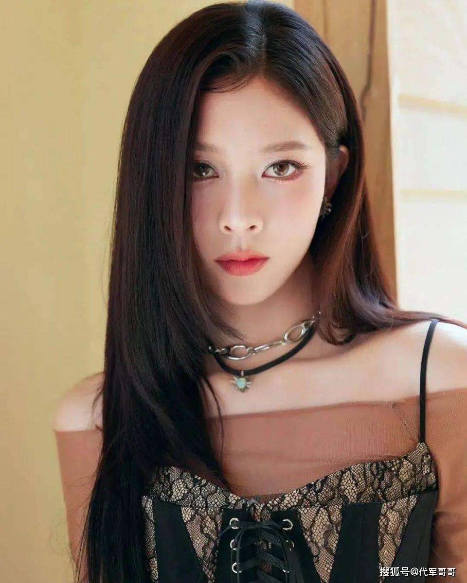 娱乐圈10大脏女明星1995年出生的10位女星现年都30岁了看看谁最惊艳？